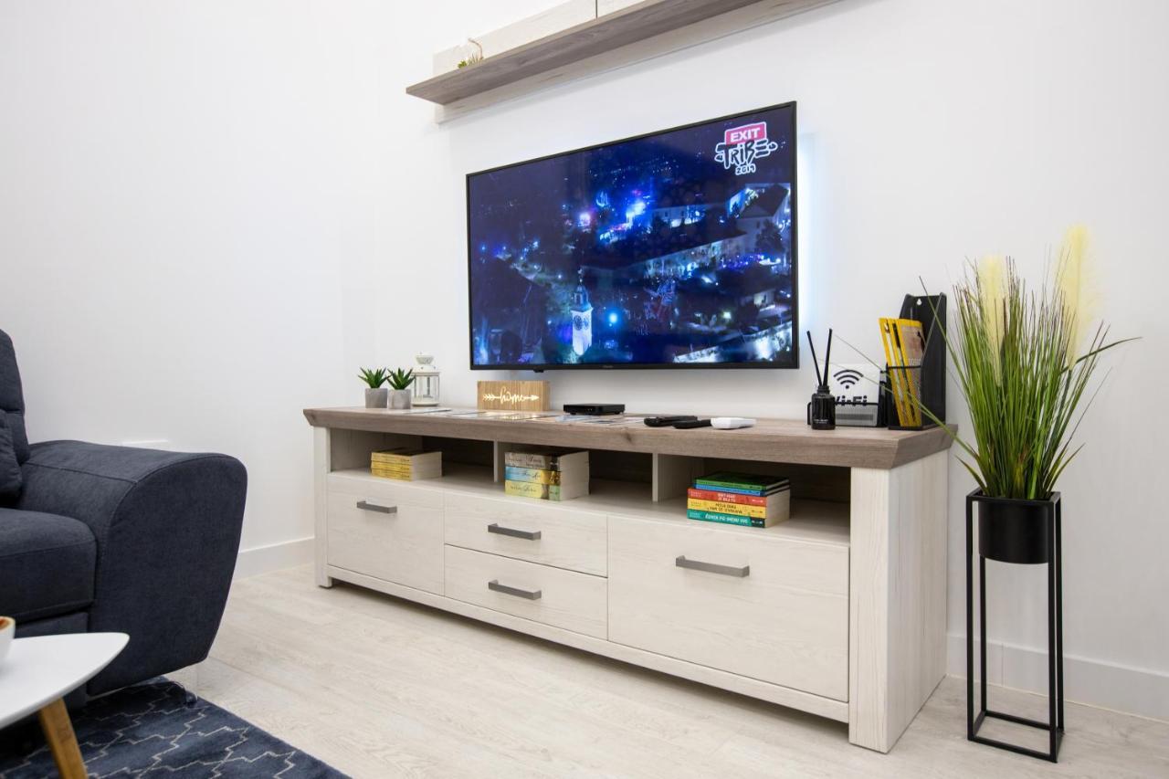 Theatre Square Apartments Novi Sad Luaran gambar